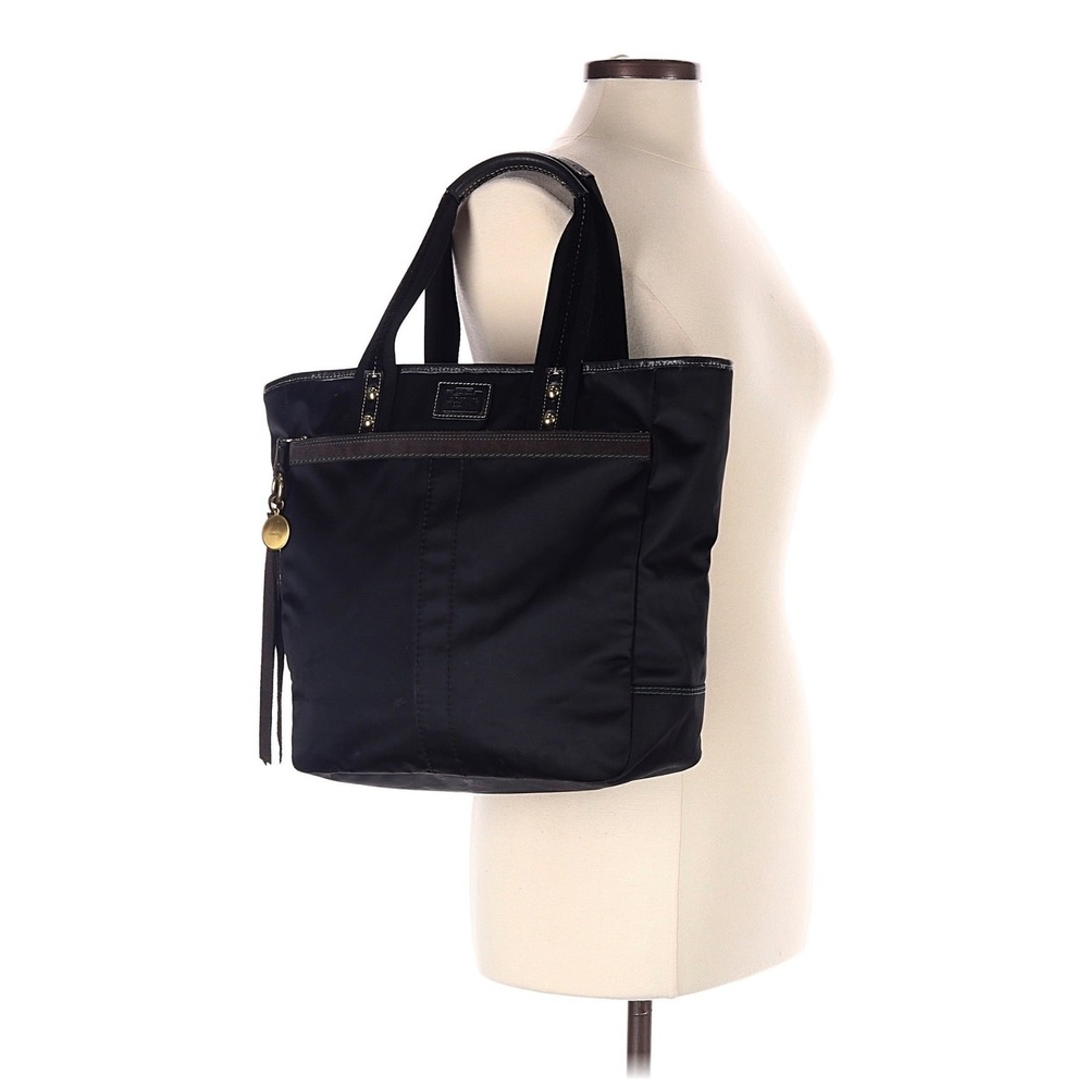 Coach Blk Nylon Tote Shoulder Bag Front Zip Pocket Gold Hardware 10385 Y2K Tote - Picture 2 of 3